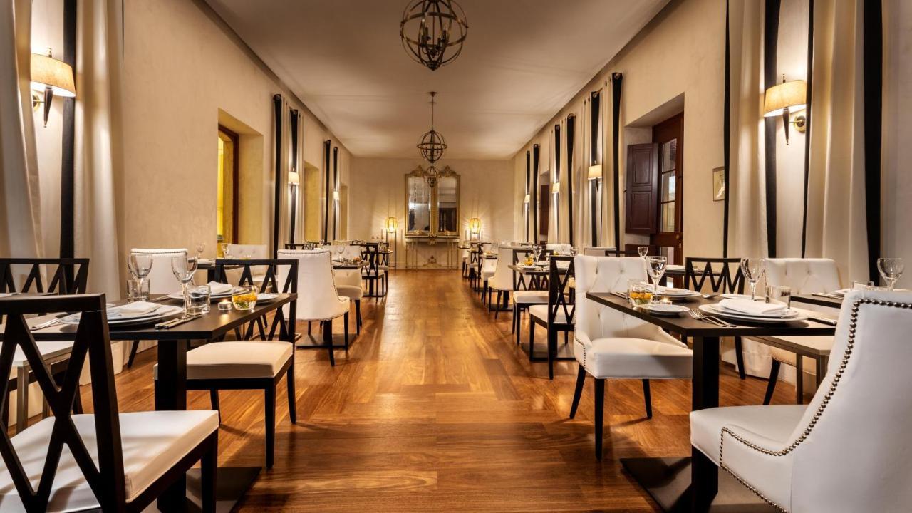 Pousada Palacio De Estoi - Small Luxury Hotels Of The World Extérieur photo The restaurant