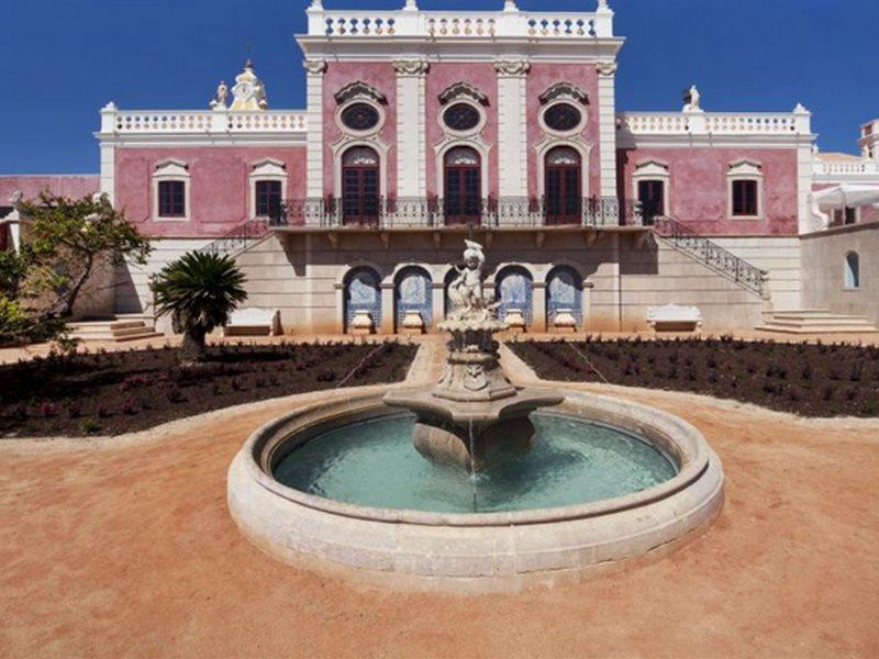 Pousada Palacio De Estoi - Small Luxury Hotels Of The World Extérieur photo The Palace of the Dukes of Cadaval, the main building of the University of Alcalá
