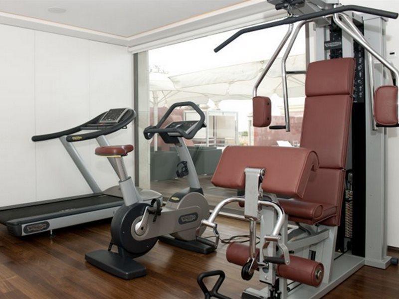 Pousada Palacio De Estoi - Small Luxury Hotels Of The World Extérieur photo A home gym
