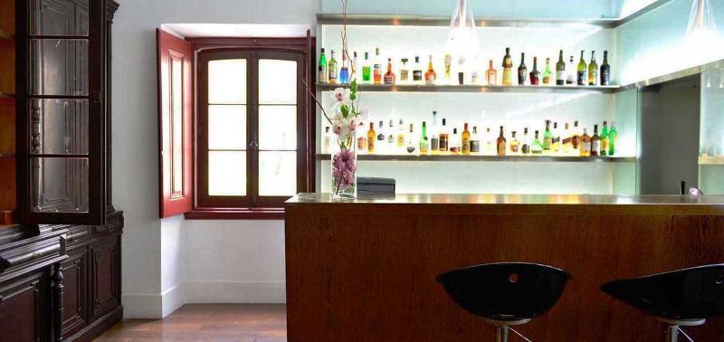 Pousada Palacio De Estoi - Small Luxury Hotels Of The World Extérieur photo The bar at the Hotel Sacher