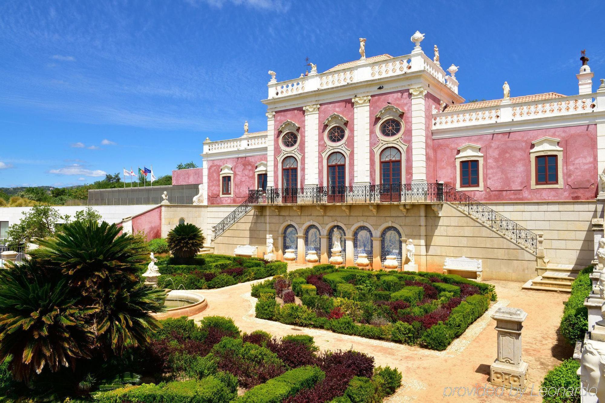 Pousada Palacio De Estoi - Small Luxury Hotels Of The World Extérieur photo The front facade of the theatre