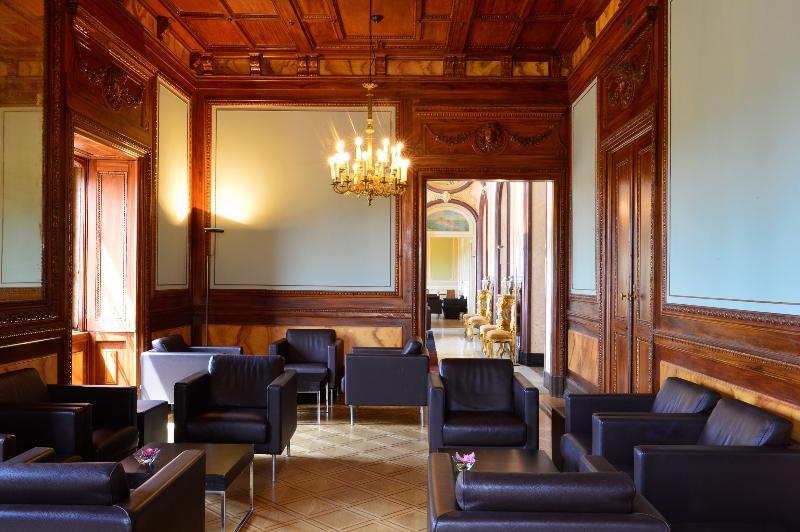 Pousada Palacio De Estoi - Small Luxury Hotels Of The World Extérieur photo The interior of the German Historical Institute London